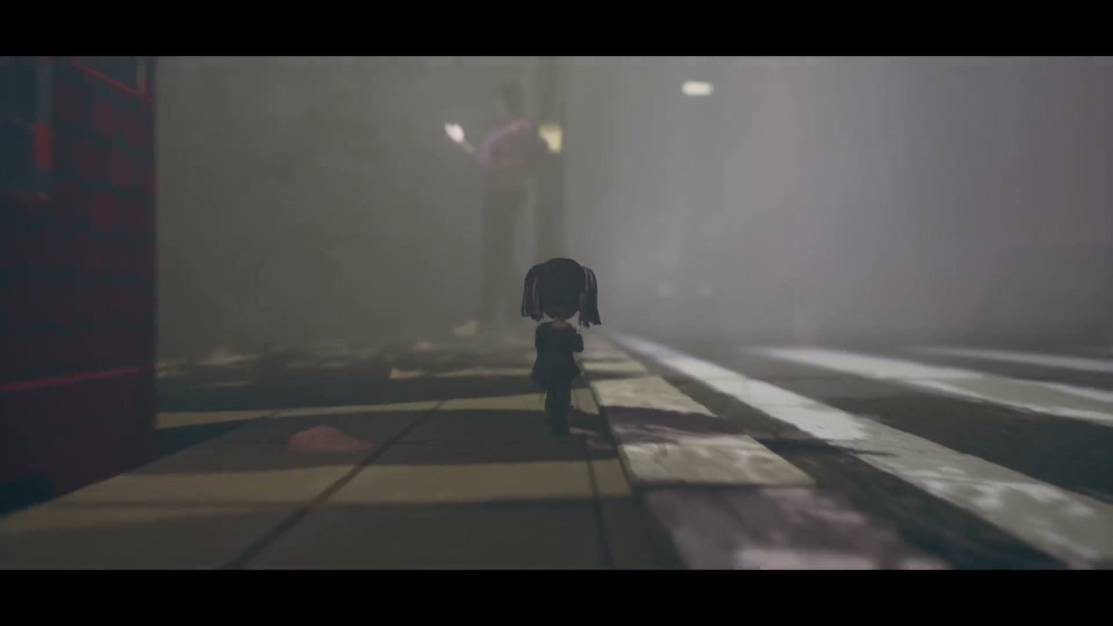 Doll_is_Back_traffic_light_3
