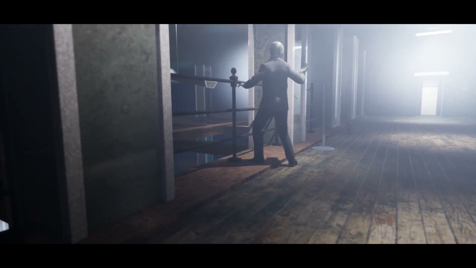 Doll_is_Back_suit_man