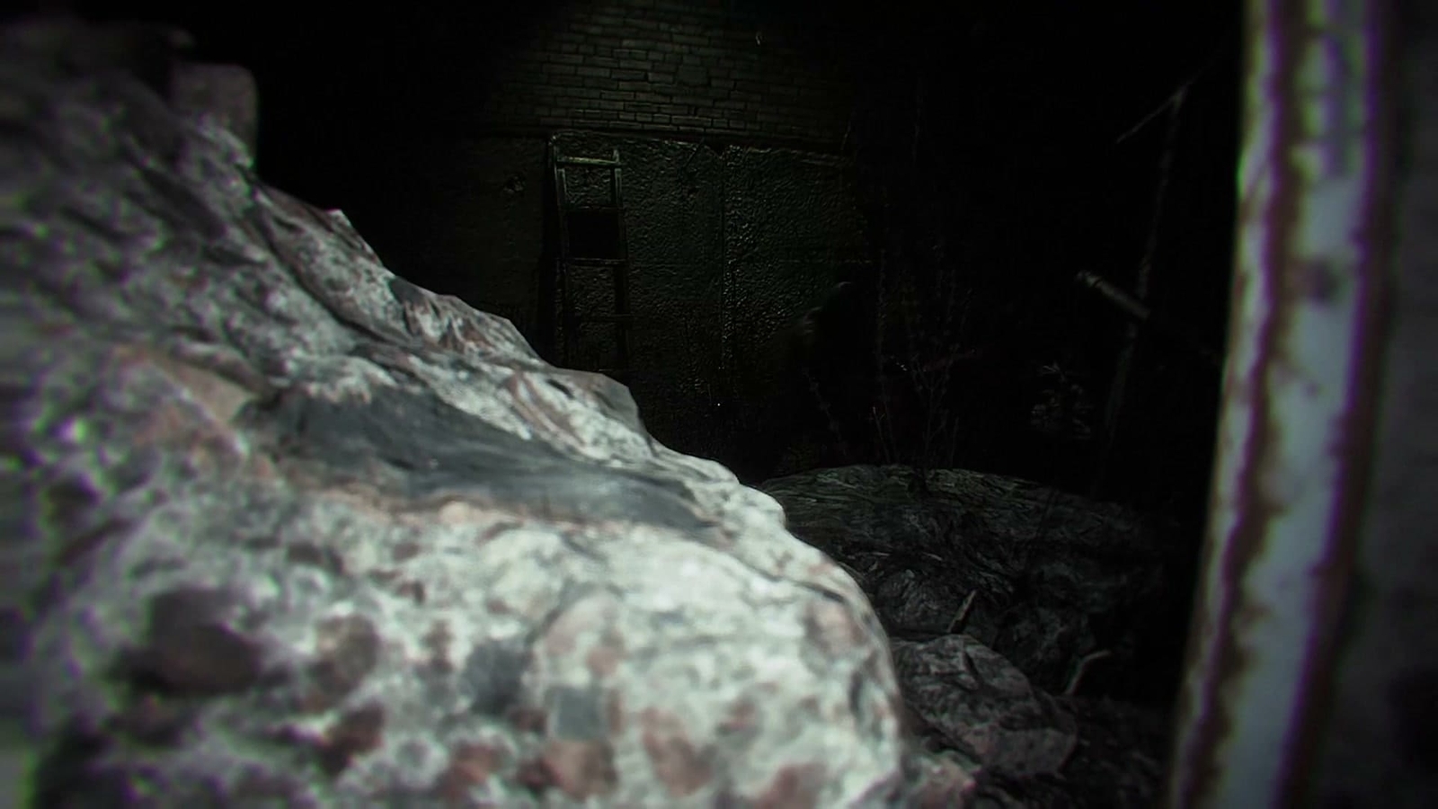 Dread_Neighbor_takamine_crime_scene