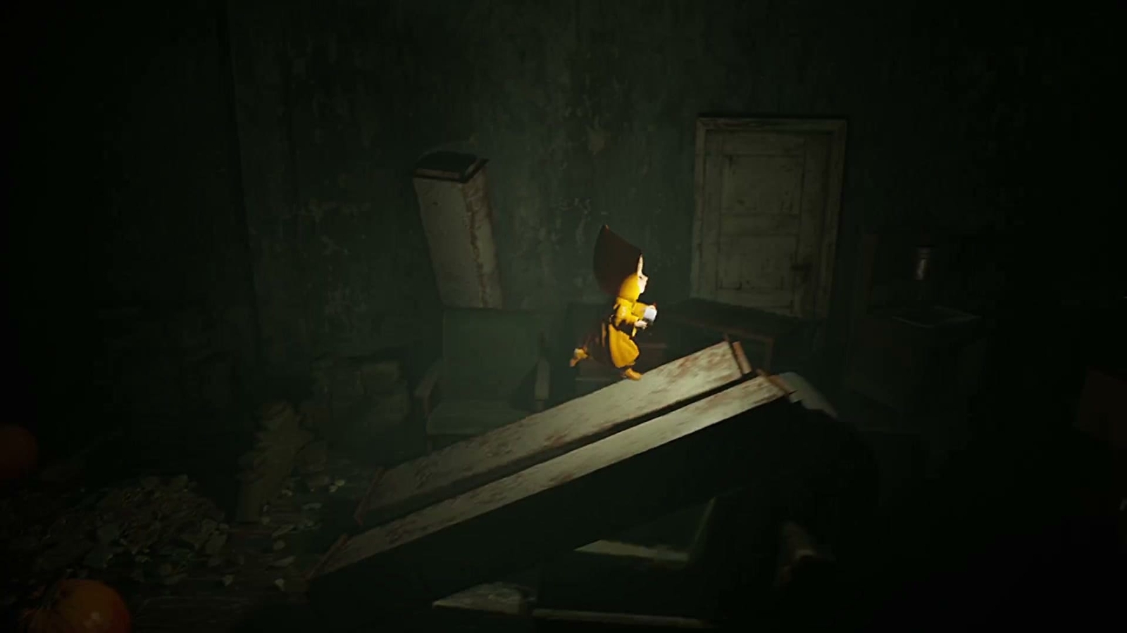 BrokenLore_Follow_ch_2_chase_2_3
