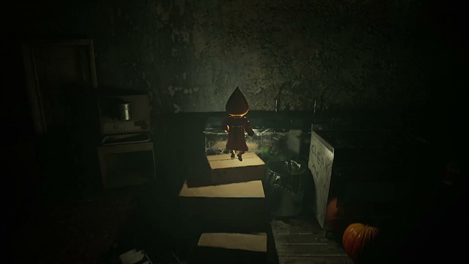 BrokenLore_Follow_ch_2_chase_2_4