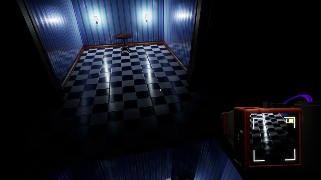 Penguin_Hotel_room105key
