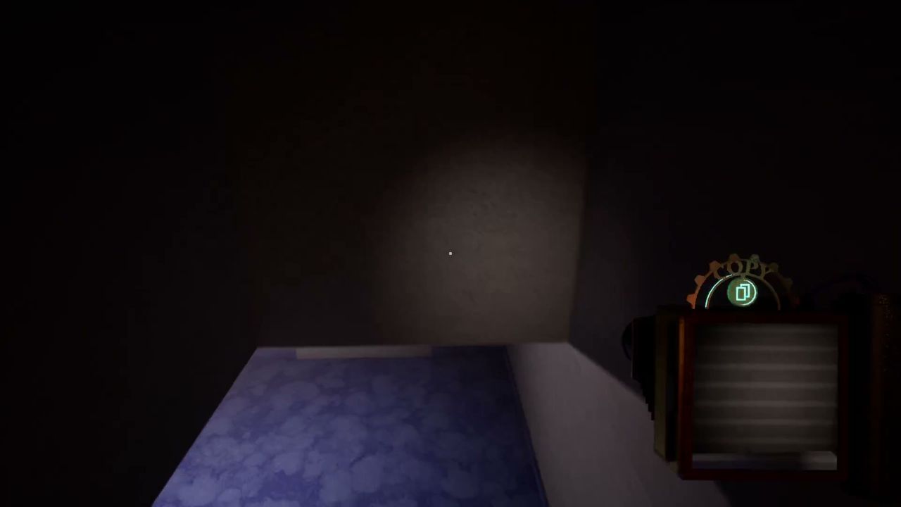 Penguin_Hotel2_dogpen_chase_1_2