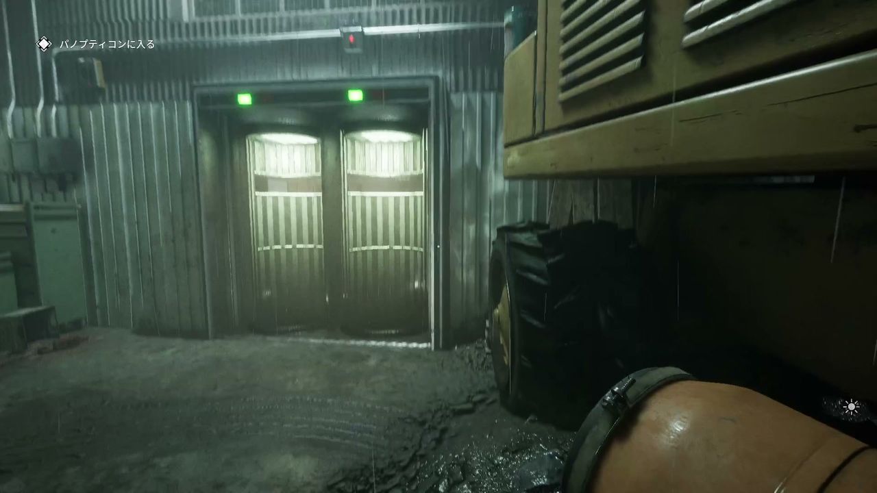 The_Outlast_Trials_trial_Beat_Warden_to_pulp_with_rock_sock_workshop_gate