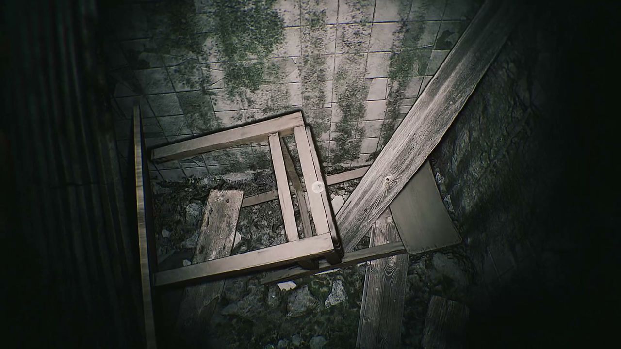 HARITI_pool_chair