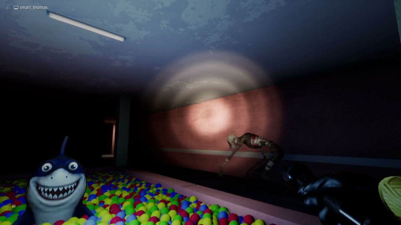 Escape_the_Backrooms_level421_ball_pool_right