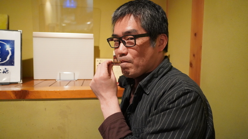 鰻の骨を食べるとみたさん