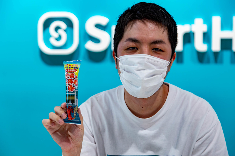 伊勢の大海老棒を持つ森住さん