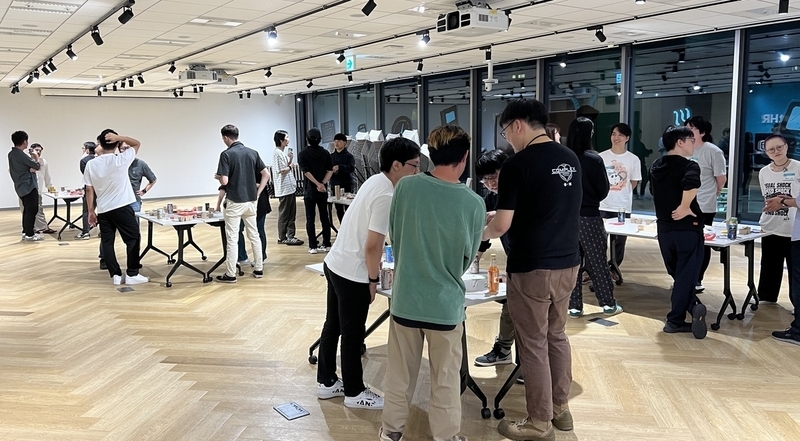 懇親会全体の様子