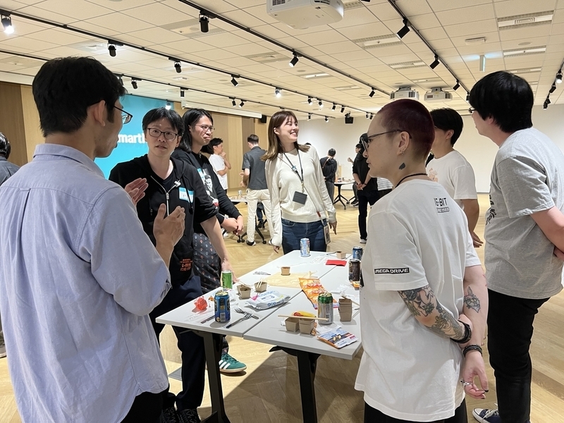 普段会わない方とも語ったり、楽しく談笑しています