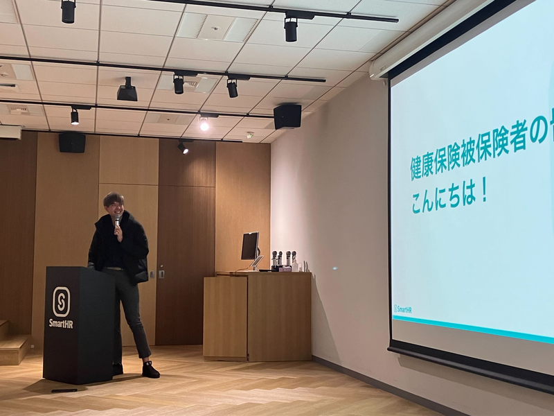 登壇しているqwyng