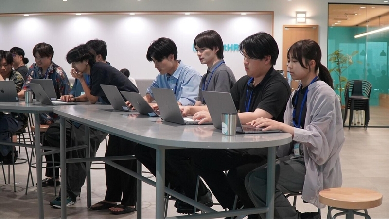 アジャイル講義を真剣に聞く皆さん