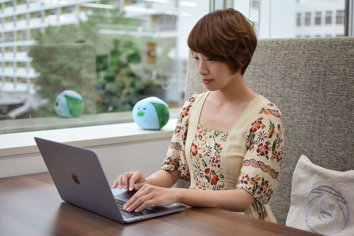f:id:smartnews_jp:20190627164743j:plain 仕事のパートナーをラテンダンサーからMacBook Proへ切り替えて、頑張っています