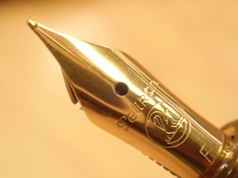 Pelikan M200 Fountain Pen Smoky Quartz EF - Something So Right