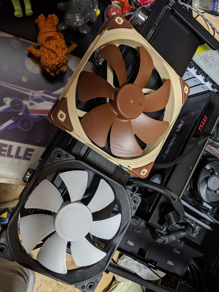 自作PCアップデート:ケースファン増設-ノクチュアNF-A14 PWM