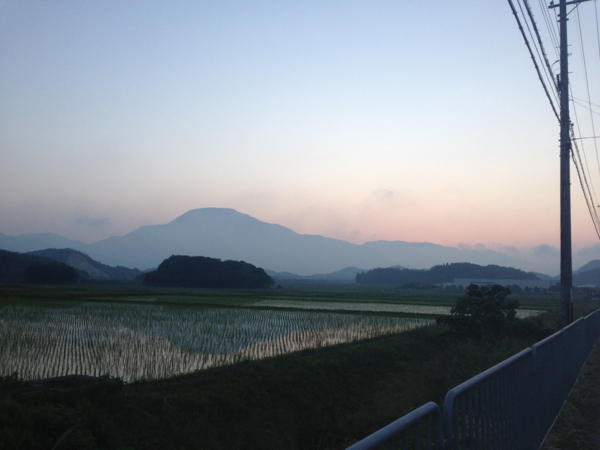 f:id:smoglog:20130605043557j:plain