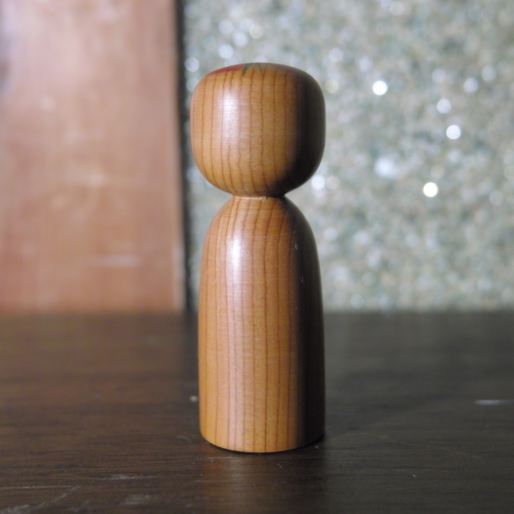 こけし 肘折系 / 鈴木征一工人 杉材2寸 - smogbom