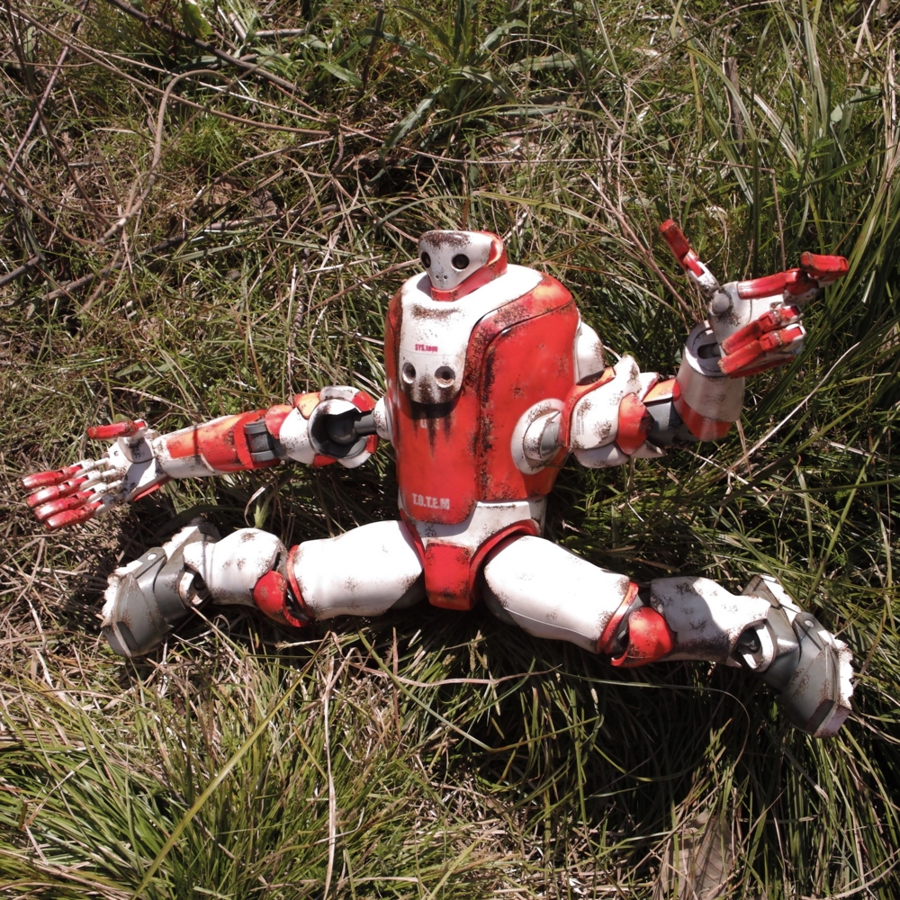 threeA / EVENFALL トーテム・サグ・ピュジロ - smogbom