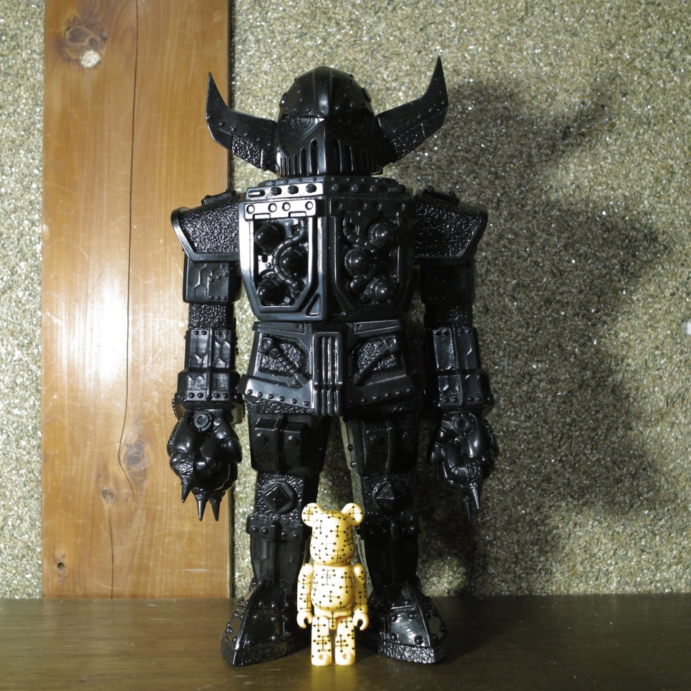Mechnoiz Toys / BLACK ACE[1期/黒成形未塗装] - smogbom