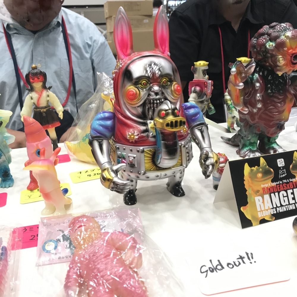 ワンフェス2017夏旅行記-5 一般ゾーン・ソフビ系？ - smogbom