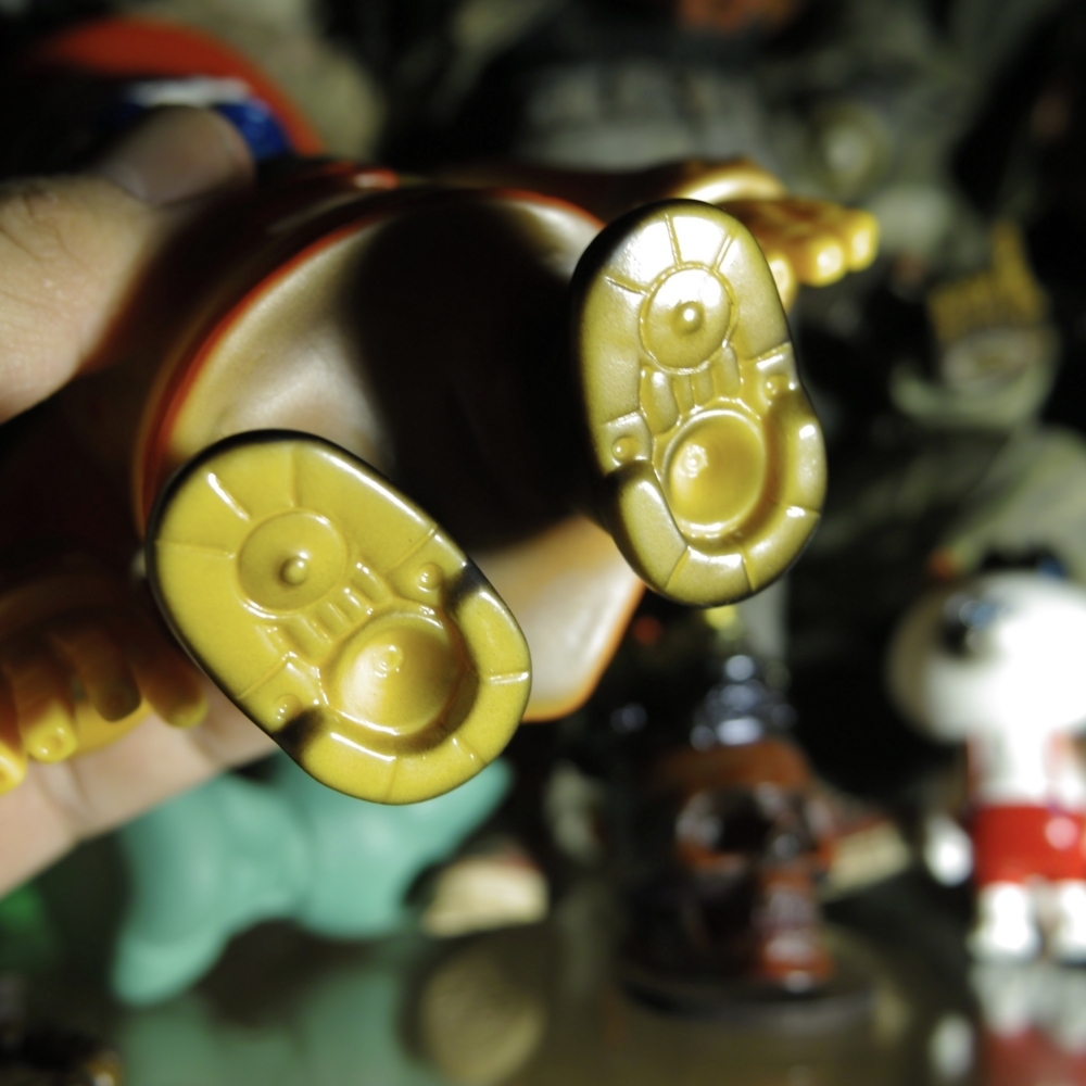 シカマァク / 鋼鉄シリーズ:キョンシネーター[黄色成形/WF2017S] - smogbom