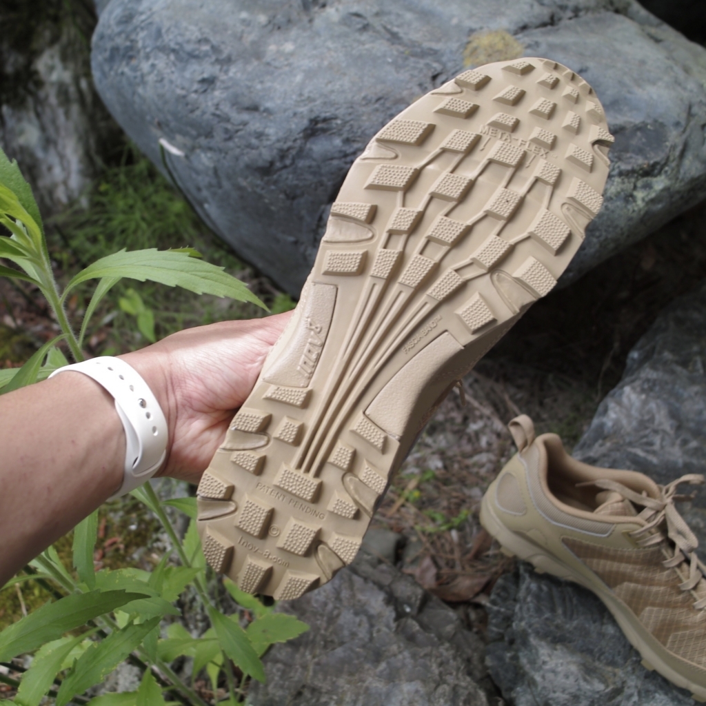 inov-8 / ROCLITE 295 UNI - あらゆる路面をグリップ、日本限定