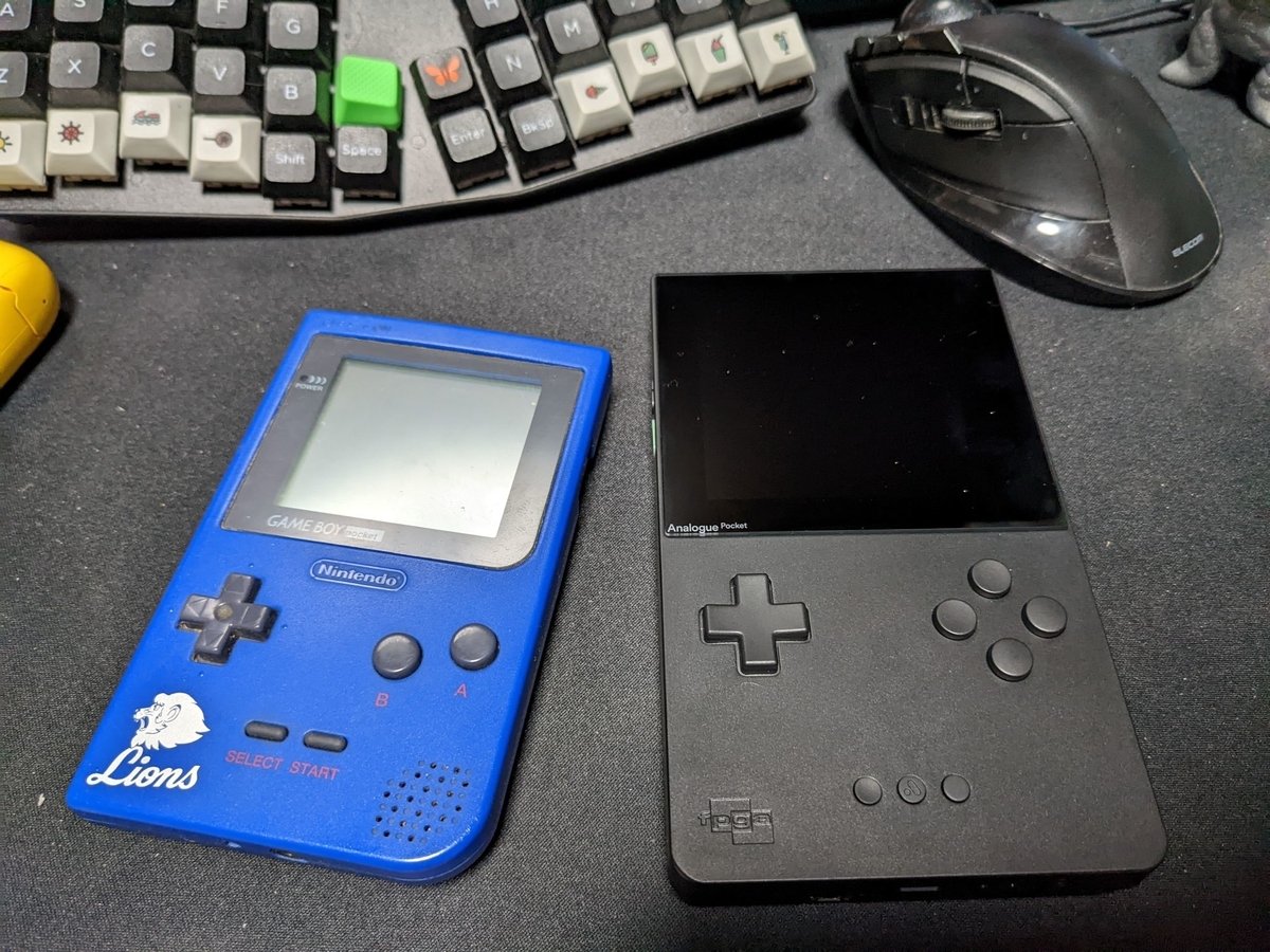 Analogue Pocket ホワイト　新品同様、通電時間10分 Analogue Pocket ホワイト 新品同様、通電時間10分