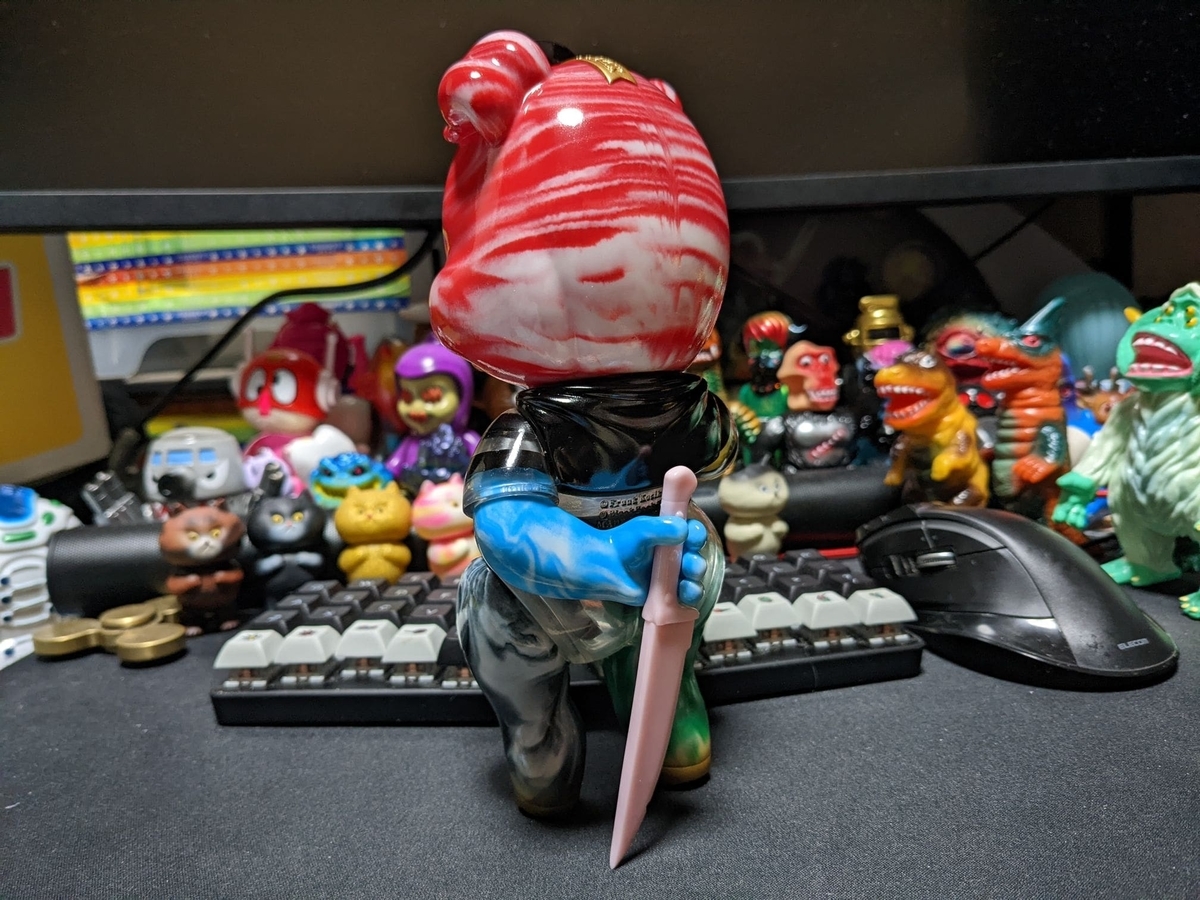 【当選品】ブラックブックトイ　フランクコジック　Piggums マーブル成型 BlackBook Toy / Frank Kozik:Piggums 