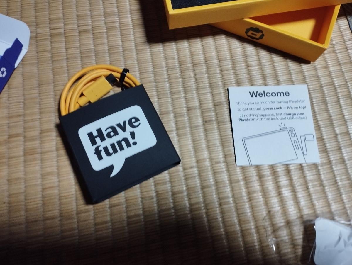Playdate カバー付き Panic ついに届いた！ Panicの携帯ゲーム機「PLAYDATE-プレイデート