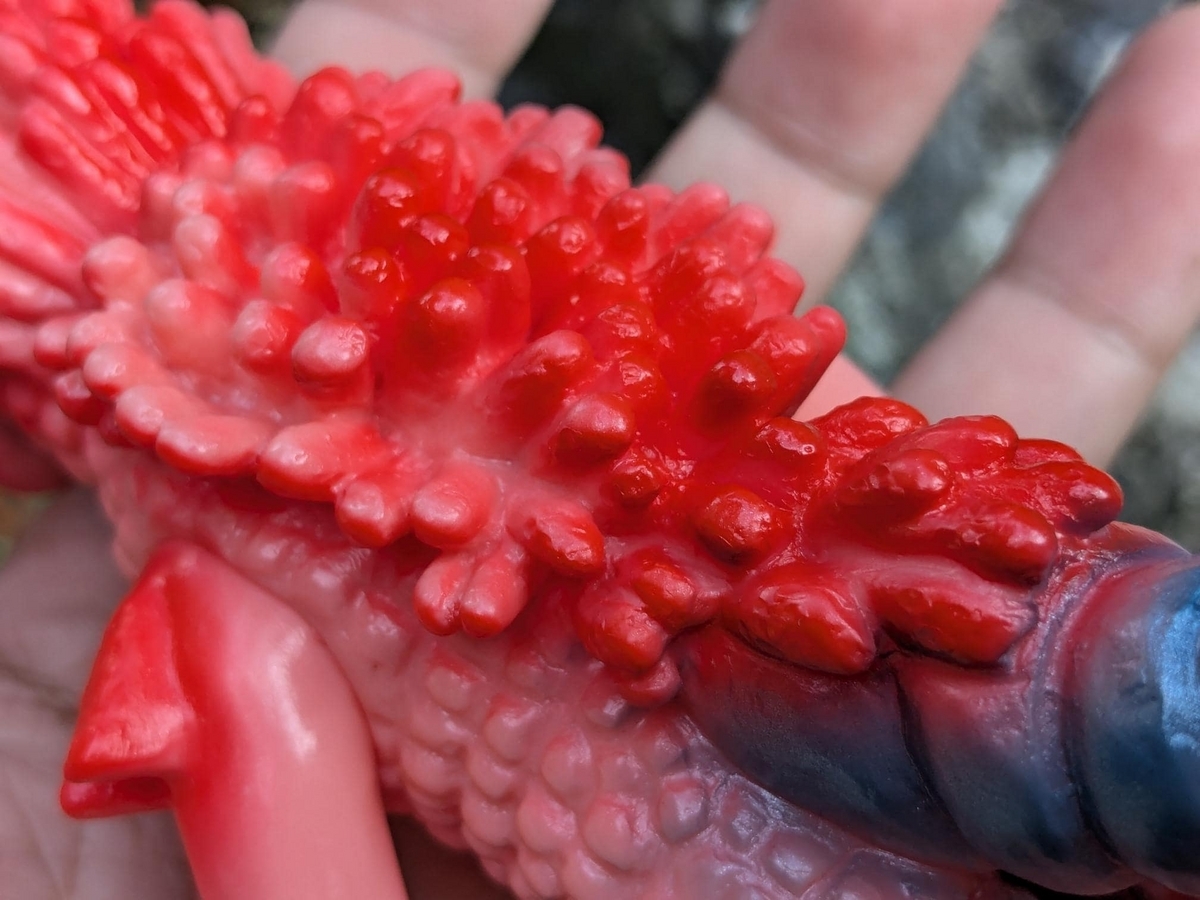 ぶたのはな ソフト焼き玩具 ベロクロン　二世 ソフビ 赤　RED成型色 ぶたのはな / ソフト焼き玩具:ベロクロン二世[珊瑚色]〈+Eng sub