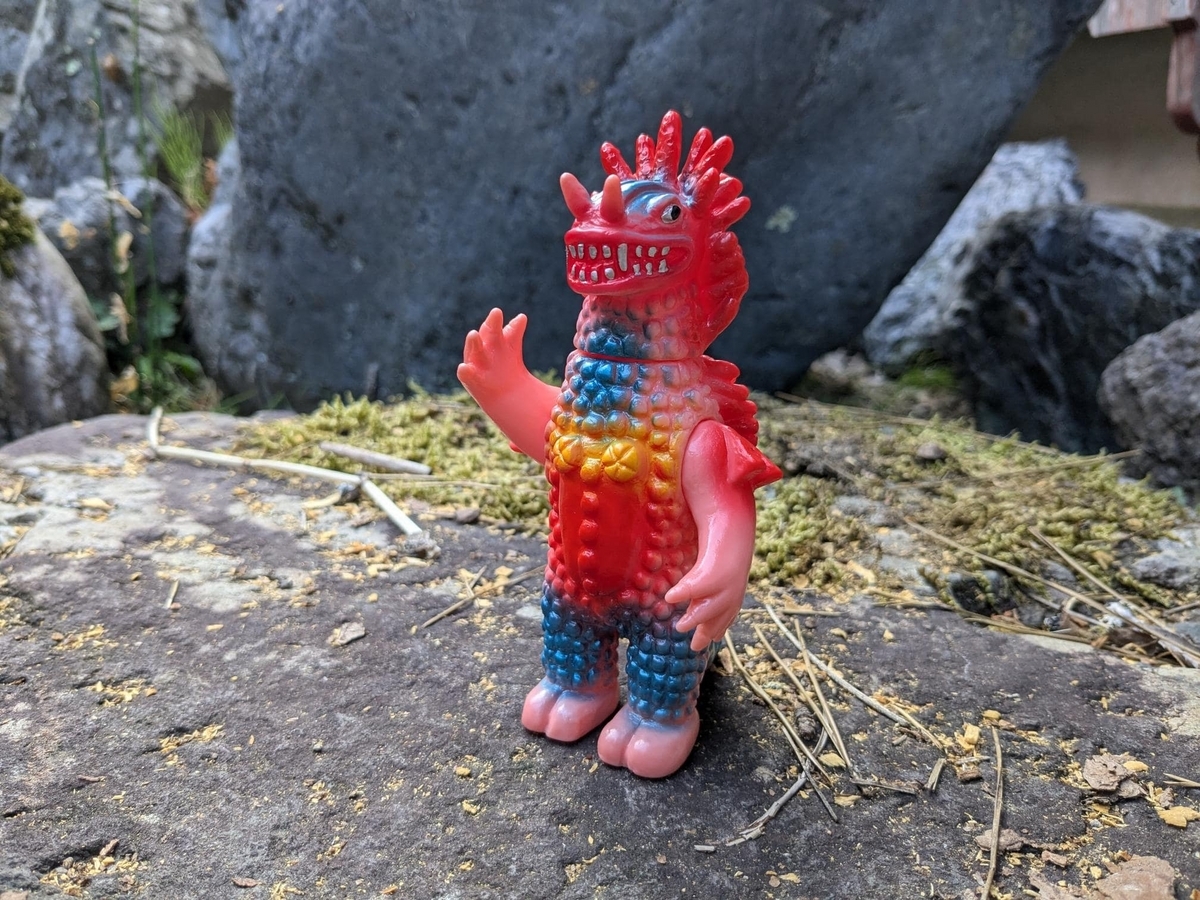 ぶたのはな / ソフト焼き玩具:ベロクロン二世[珊瑚色]〈+Eng sub