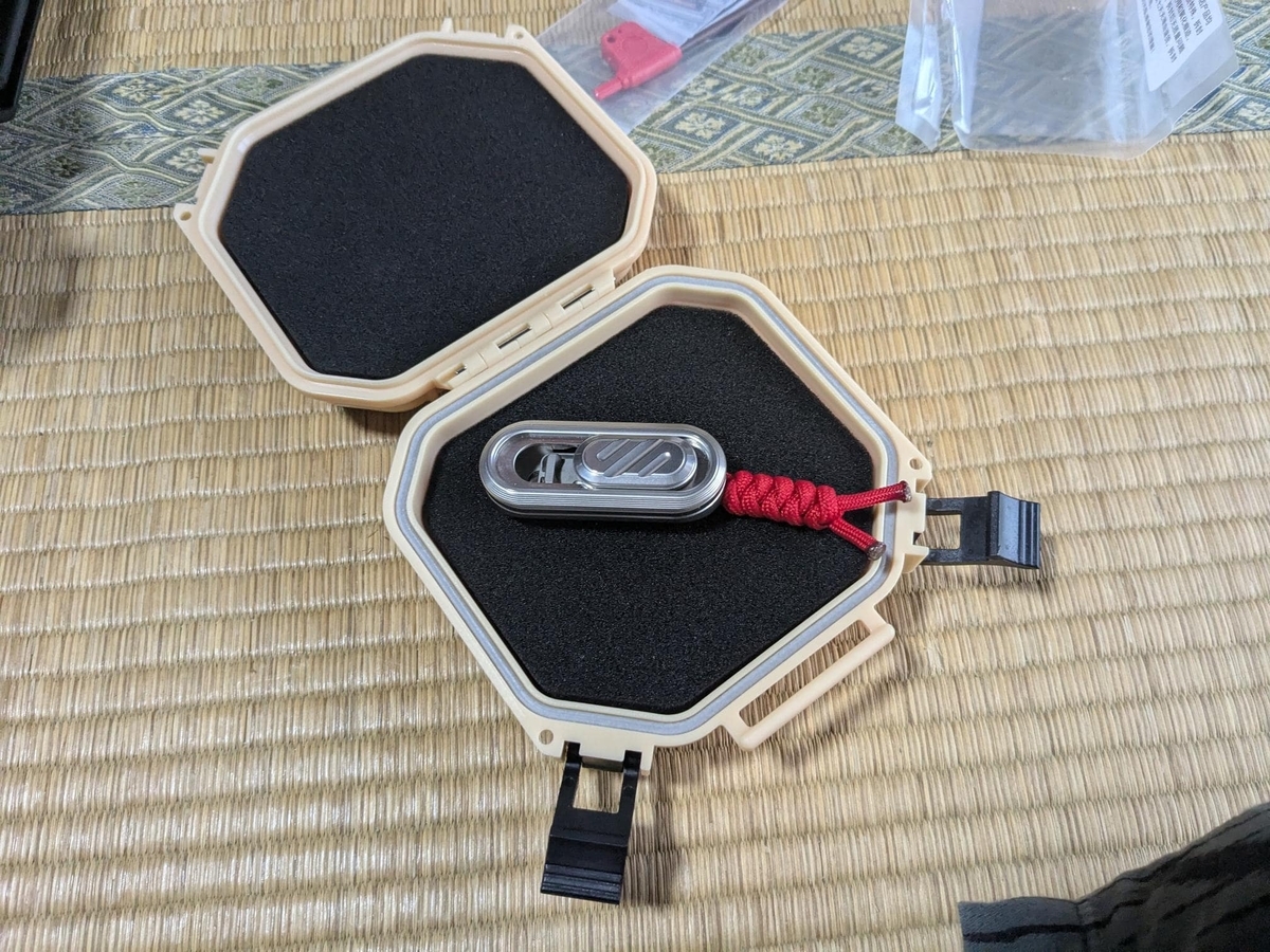 PELC FliPoo Stainless Steel フィジェットトイ 弟がハマってる最新フィジェットトイ第4弾‐弟提供レビュー - smogbom