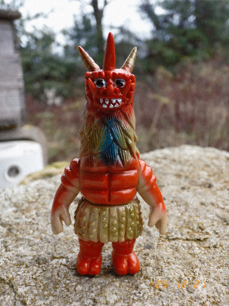 ぶたのはな ソフト焼き玩具 オニデビル ソフビ 肌色成型 ぶたのはな / オニデビル［蜂蜜色］〈+Eng sub〉 - smogbom