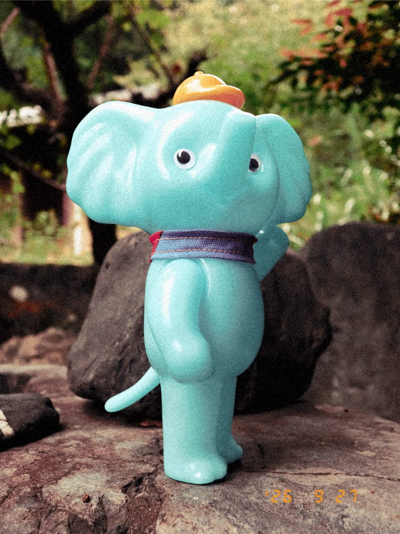 コジカトイズ　ZOUくん(蓄光) 新品未開封　象 コジカトイズ / ZOU［青蓄光未彩色］ - smogbom