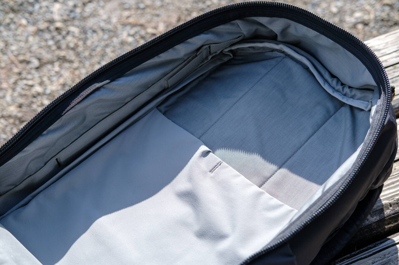 機能満載の全部入りバックパック「Evergoods CTB20 - Civic Travel Bag 