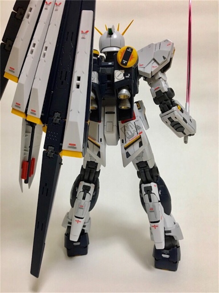 ガンプラ MG νガンダム Ver.Ka 完成 - つくりびとな日々を