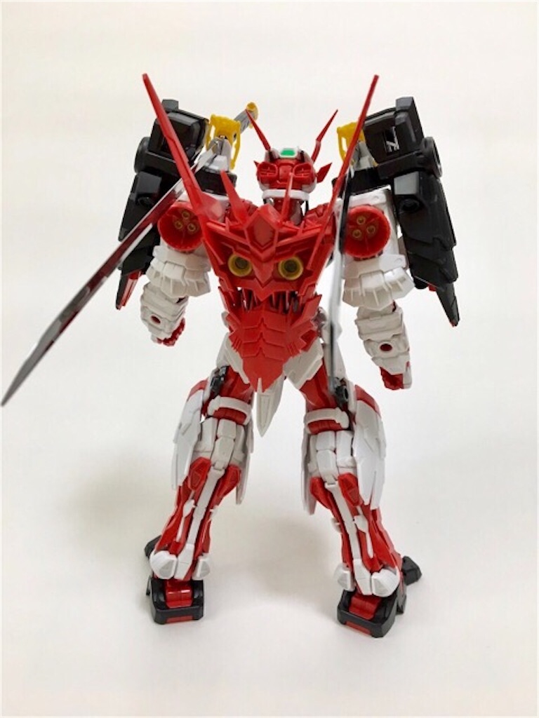 ガンプラ MG 戦国アストレイ頑駄無 素組み編 - つくりびとな日々を