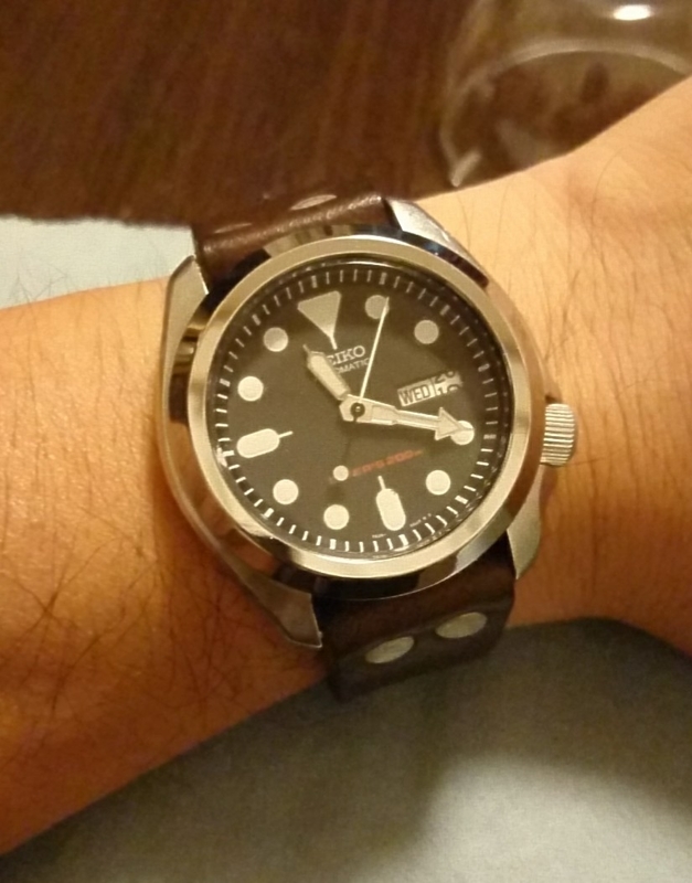 ブラックボーイのベゼル交換 - snkd97's blog(G/N design)