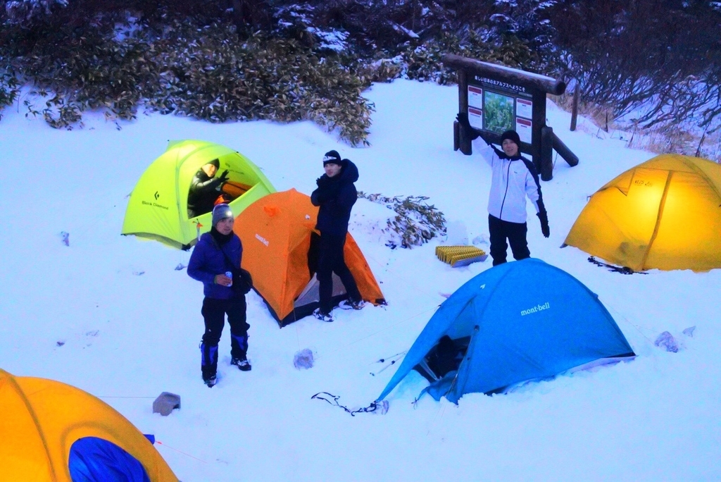 f:id:snow-trekkers-x:20181209214404j:plain f:id:snow-trekkers-x:20181209214404j:plain