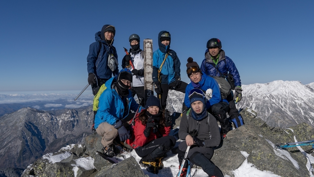 f:id:snow-trekkers-x:20181209223000j:plain f:id:snow-trekkers-x:20181209223000j:plain