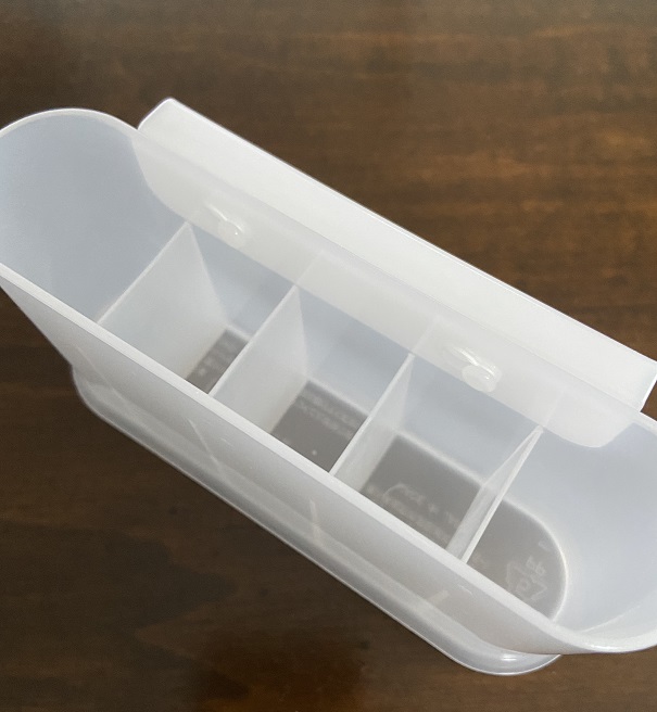 セリア 冷蔵庫収納 大きな薬味チューブのすっきり収納 北海道のだいどころ