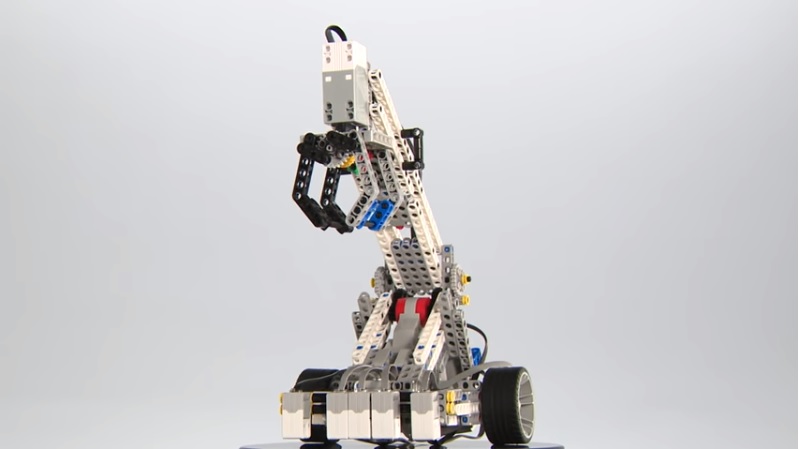 学習ロボットをつくるの合計金額はいくら？完成するには何号まで