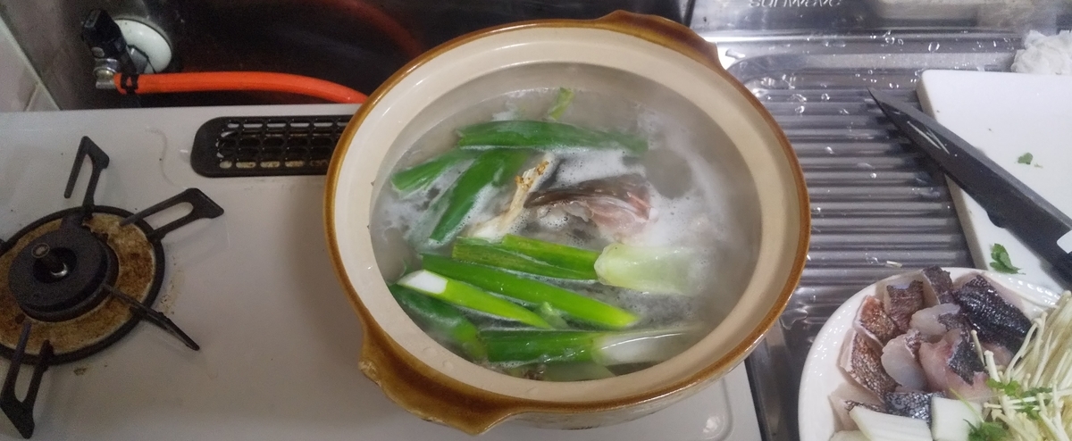 カサゴで男鍋をつくりましょう 気ままな週末釣りtoネコ