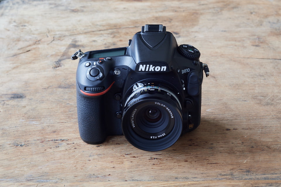 D810に装着したCOLOR-SKOPAR 28mm F2.8 Aspherical SL IIs