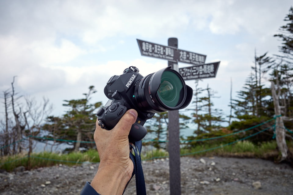 PENTAX K-3ⅢとHD PENTAX-D FA 21mmF2.4ED Limited DC WR。
