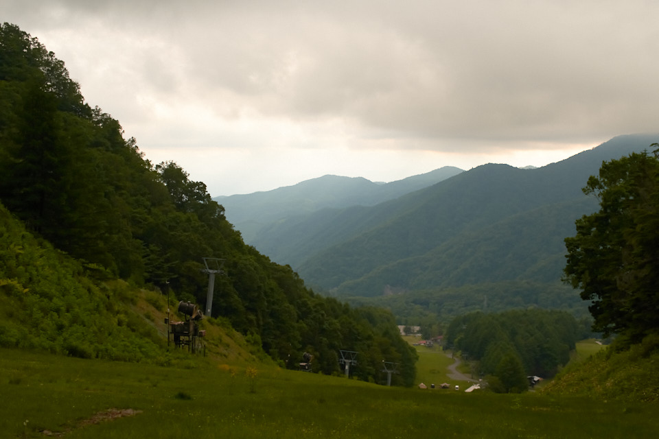 日光白根山から下山途中の夕陽。