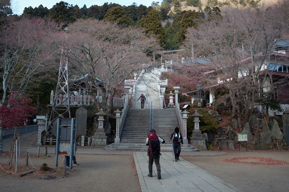 大山阿夫利神社の手前。