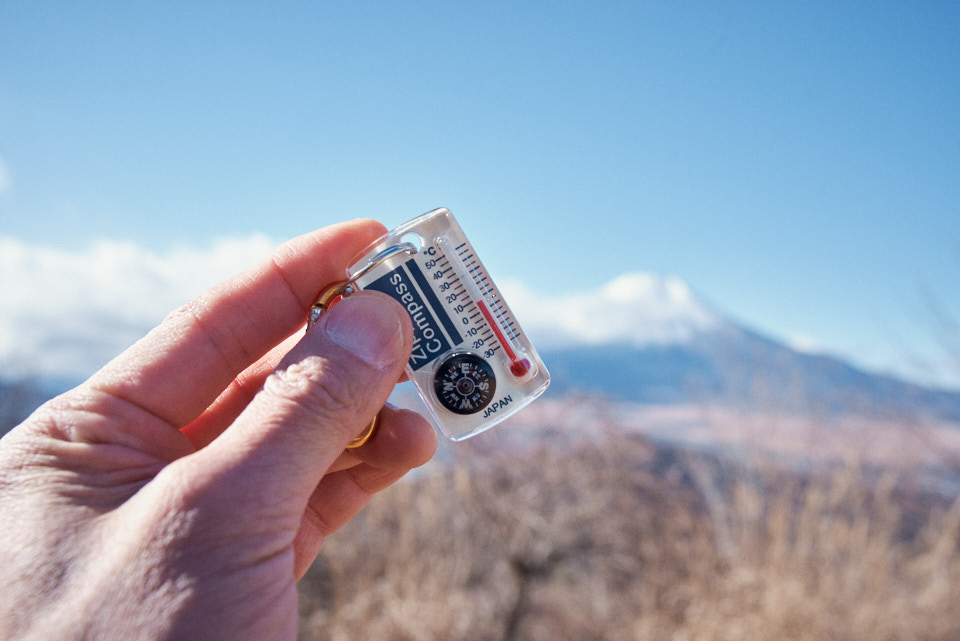山頂の温度は7℃くらい。