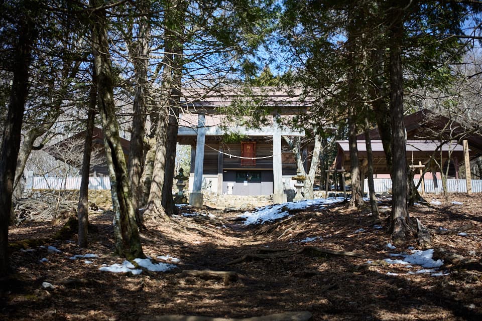 山頂の武甲山御嶽神社