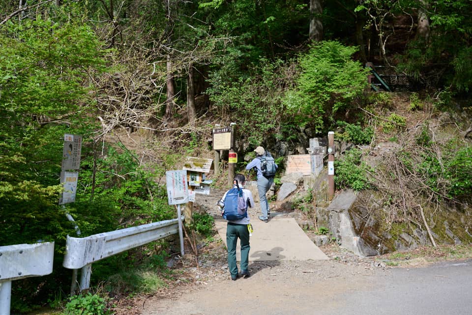 白谷沢登山口